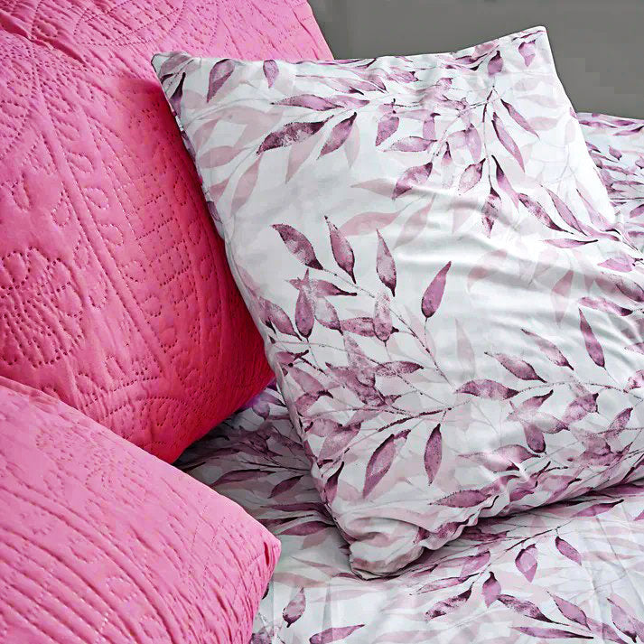 Pink 5 Pieces Microfiber Bedspread