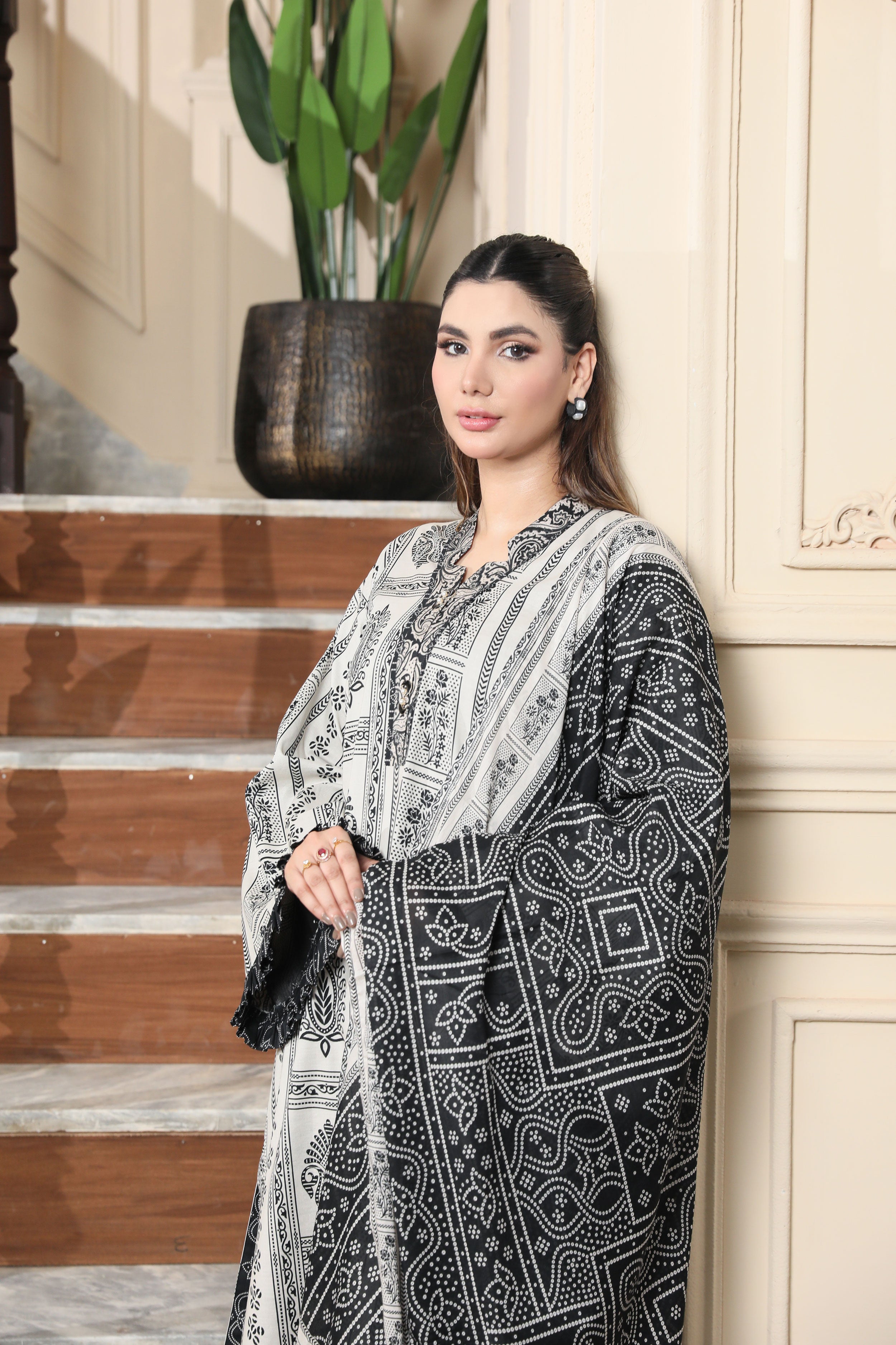 3 Pcs Digital Printed Suit (CL-3A25)