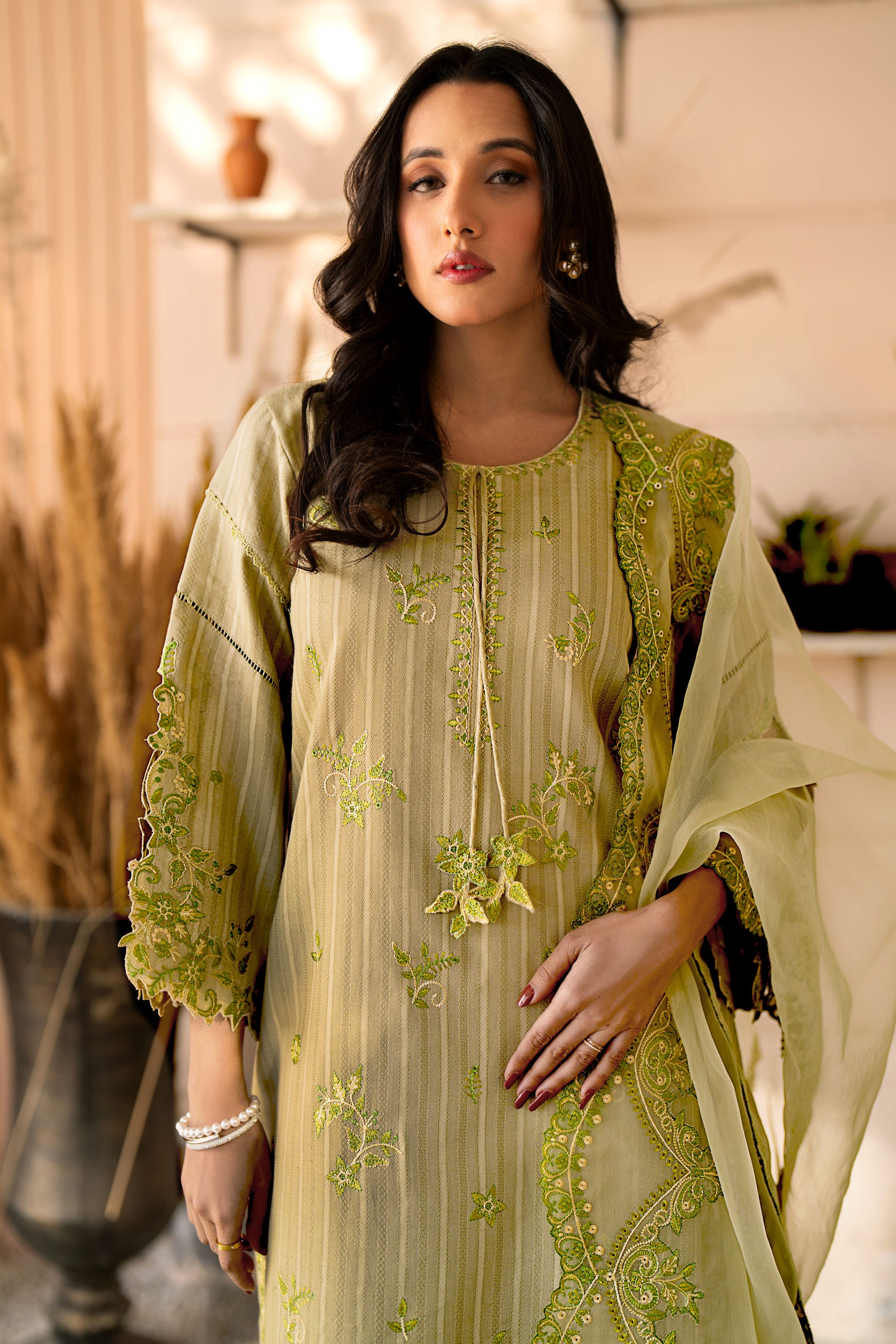 Daisy Green 3 Piece Embroidered Lawn Stitched Suit