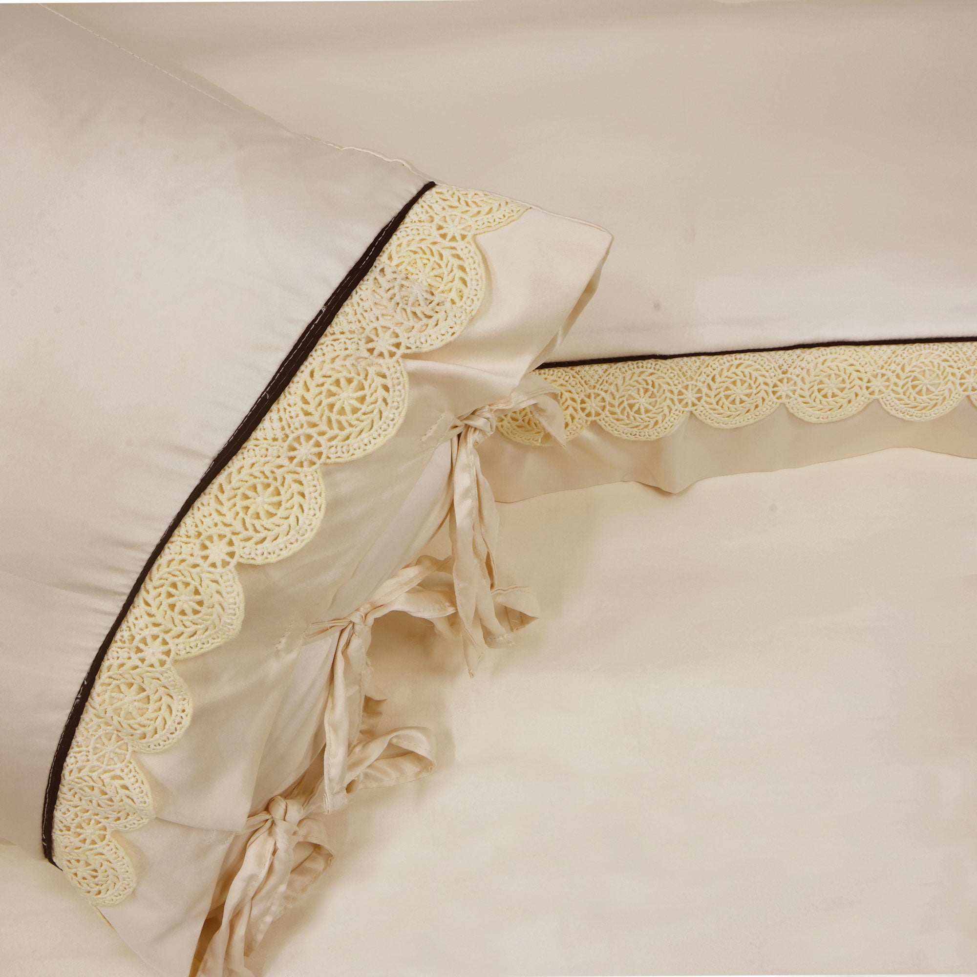 Luxury Winter Charm Satin Complete Bedding Set