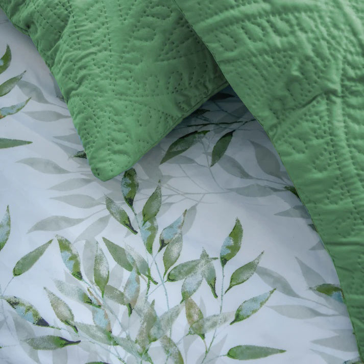 Light Green 5 Pieces Microfiber Bedspread