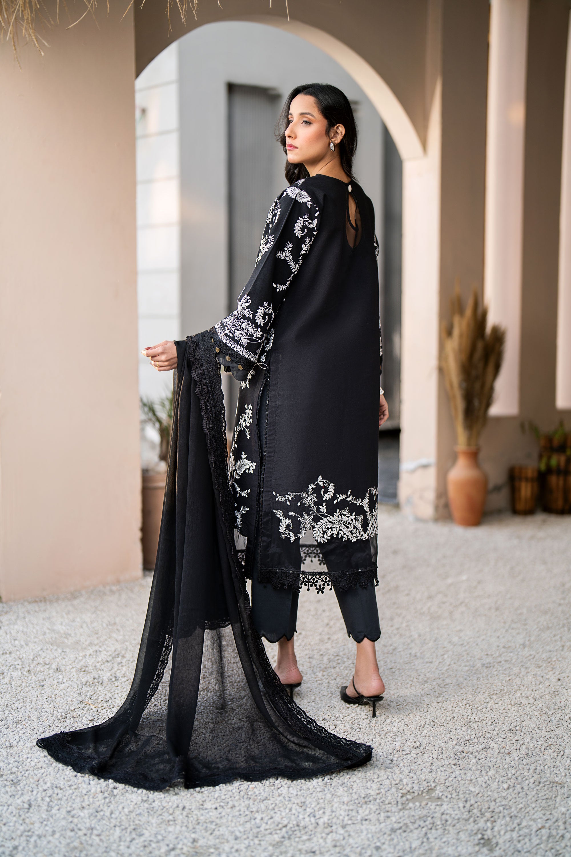 Black Elegance 3 Piece Embroidered Lawn Unstitched Suit