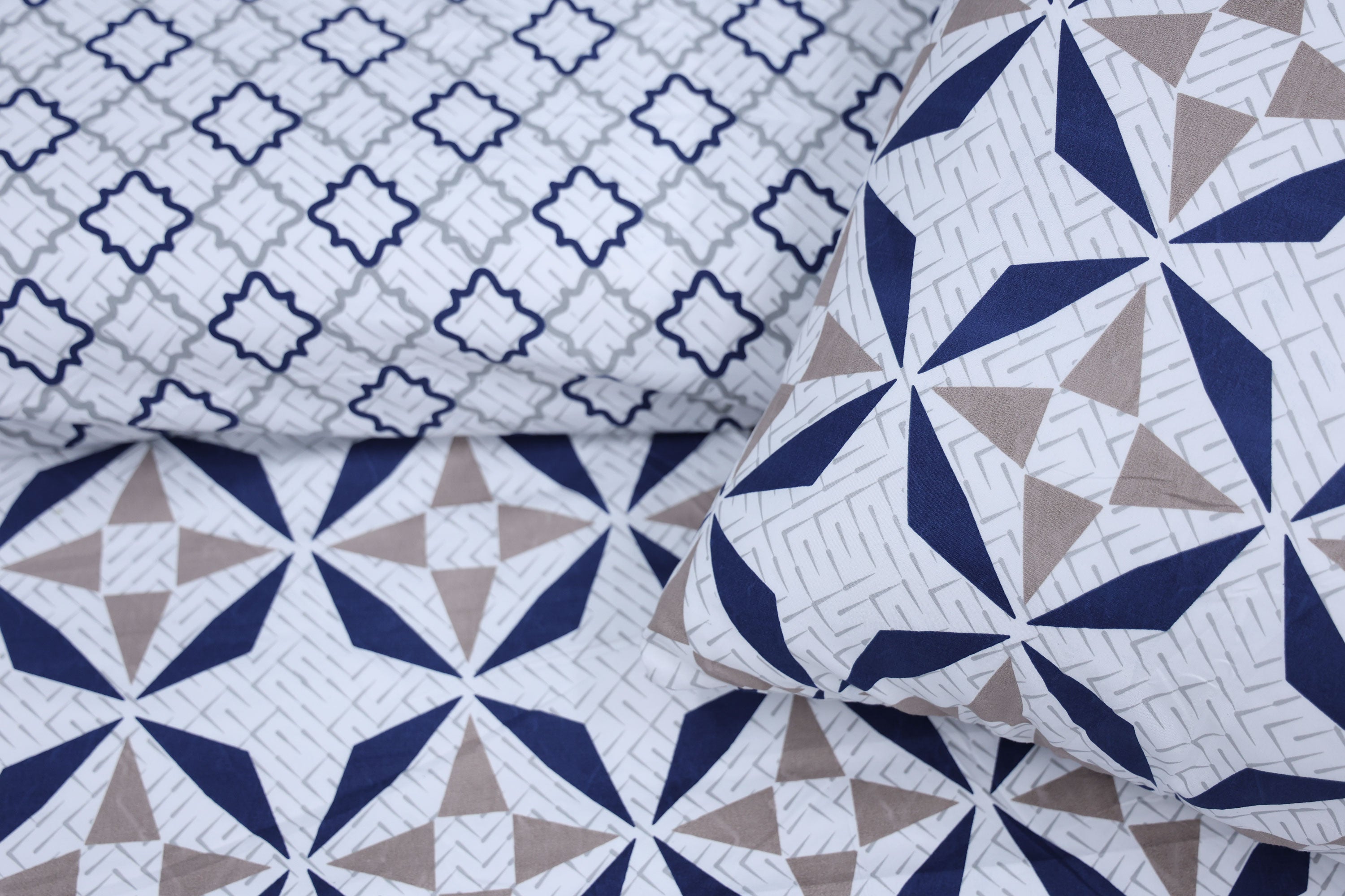 Alligo Microfiber Printed Duvet Cover Set