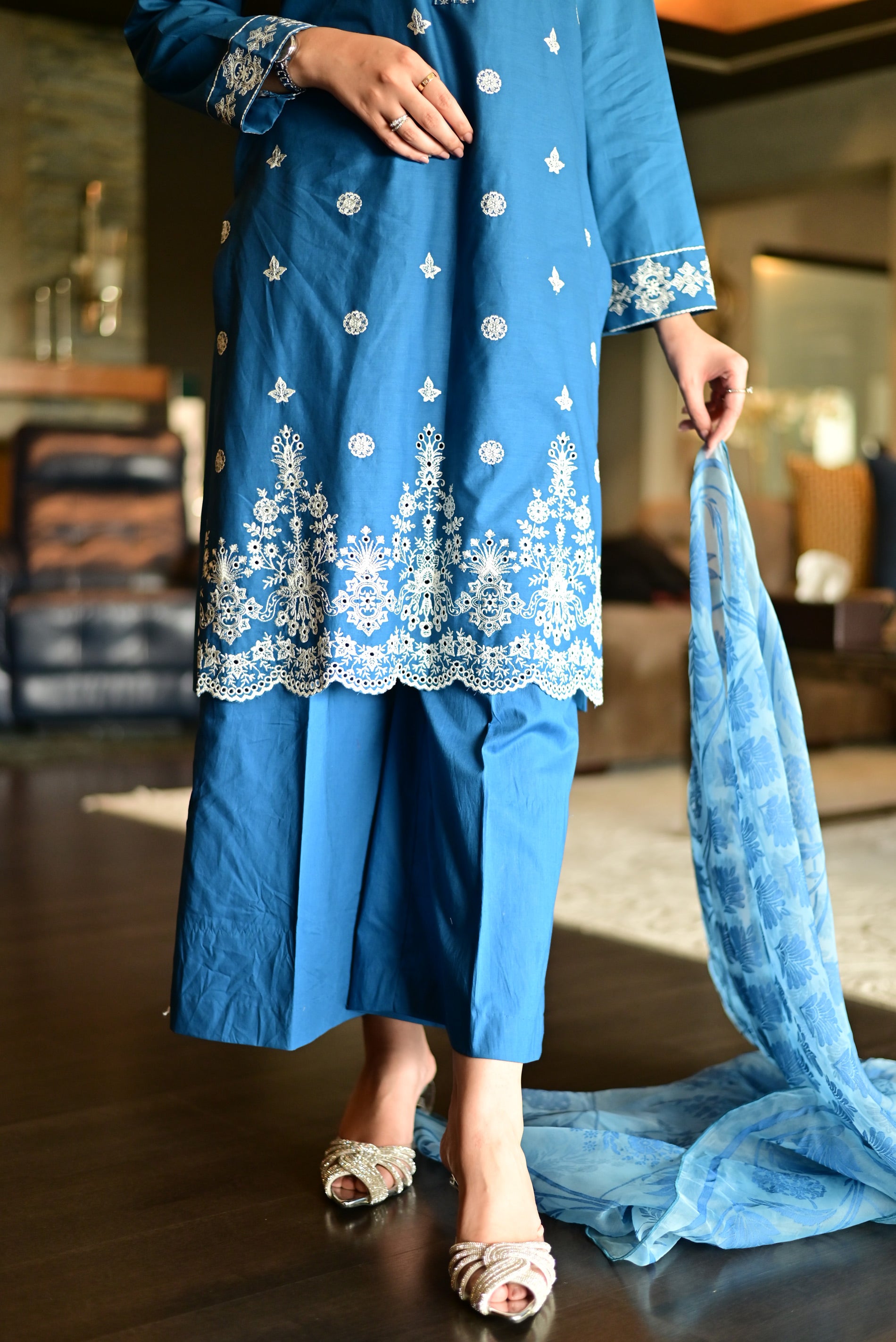 Cobalt Lawn Embroidered Set (Musarat)