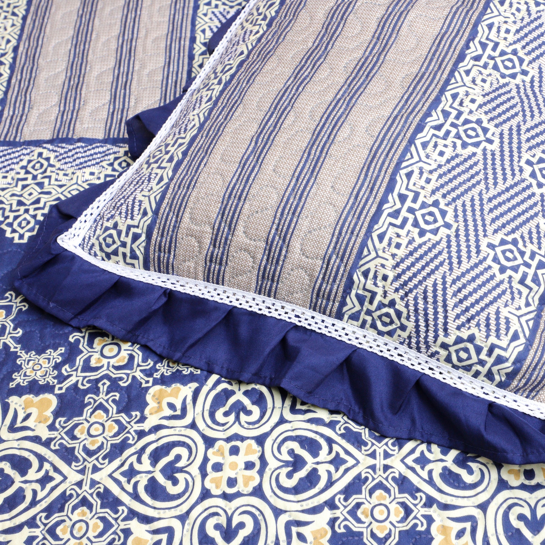 Blue Trail Print Quilted King Set Include 1 Bedspread and 2 Pillowcases