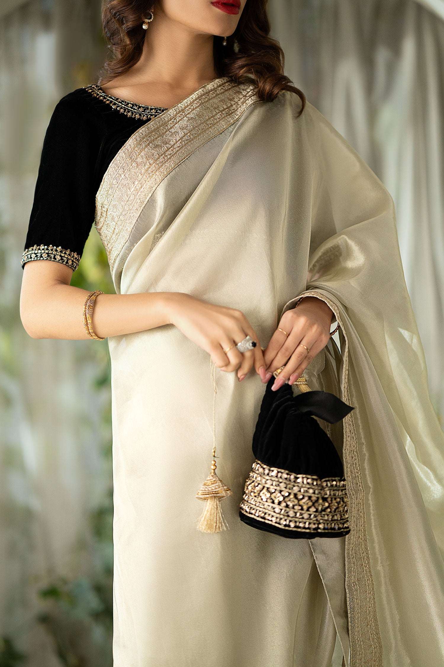 Ivroy Saree with Black Blouse