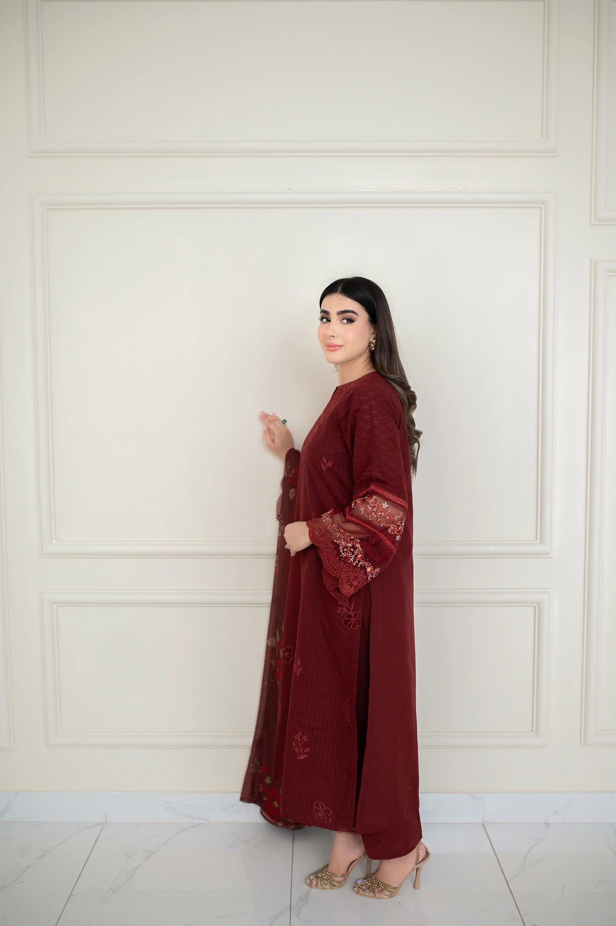 Maroon Plain Dyed Embroidered 3 Pieces Suit Silk Dupatta