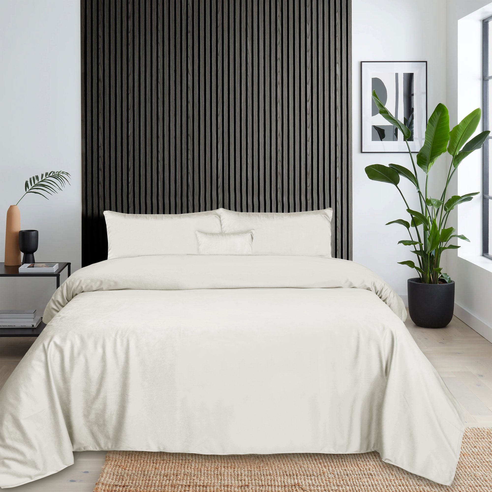 Luxury White  Velvet Flat Sheet Bedding Set