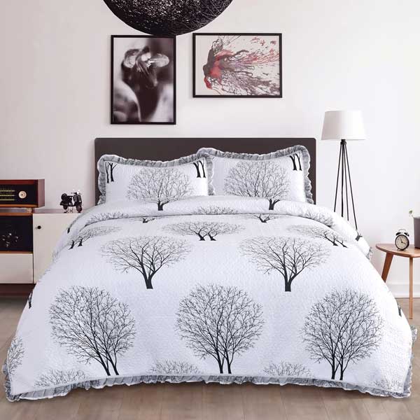 Monochrome 3-Piece Black & White Print Pinsonic Quilt Double Set Include 1 Bedspread and 2 Pillowcases